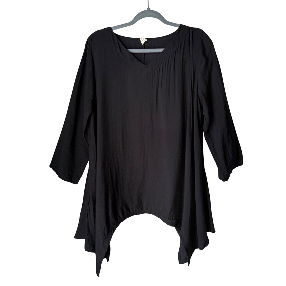 Chalet Black Top Asymmetrical Hem Lagenlook Art To Wear Boho Minimalist Medium